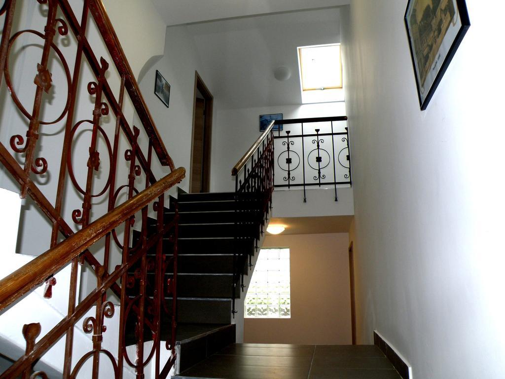 Sweet Dreams Rooms And Apartments Postojna Bilik gambar